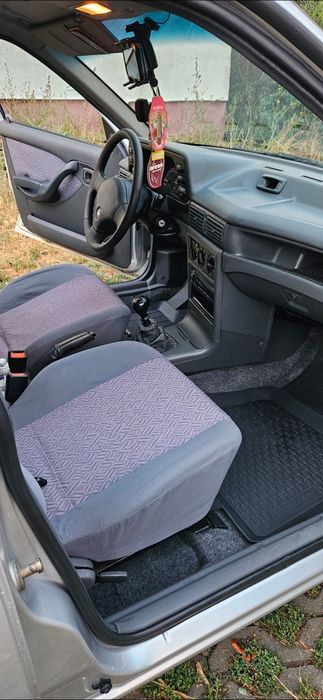 Daewoo Cielo Executive