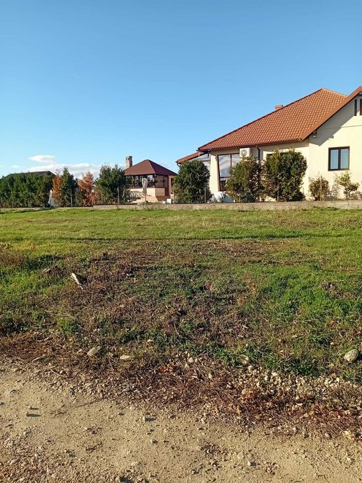 Terenuri 600–800 m² lângă Centru Moșoaia