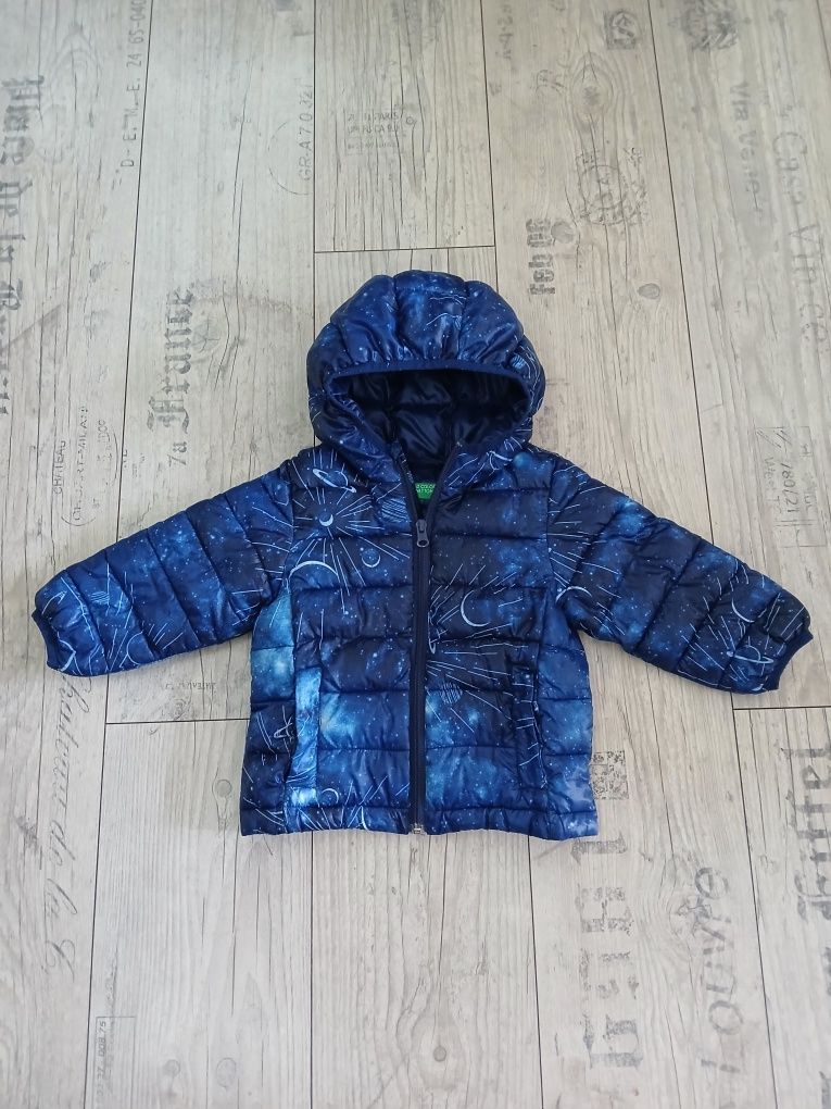 Яке benetton 2-3 години