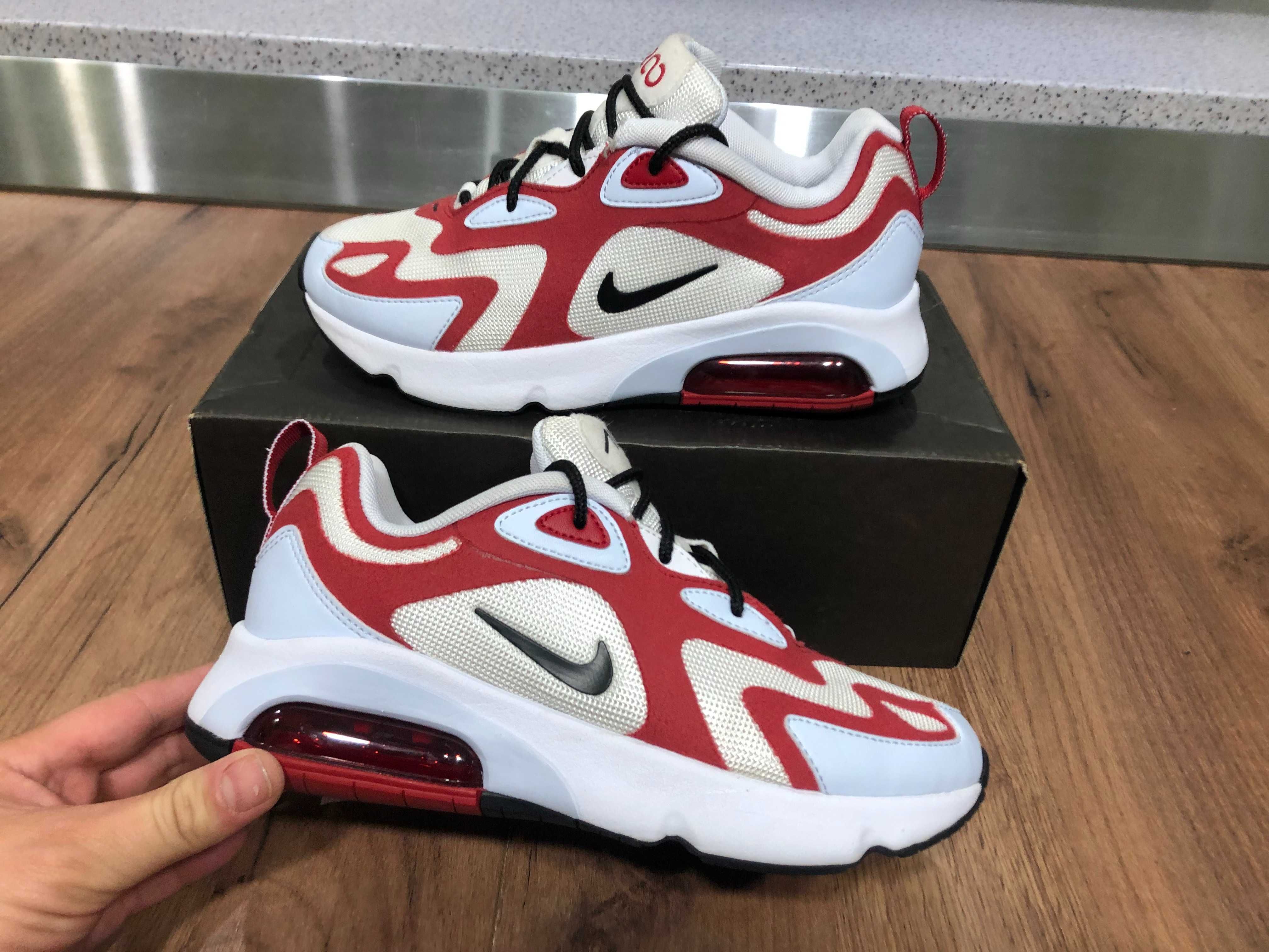 ОРИГИНАЛНИ *** Nike Air Max 200 / White Red Blue