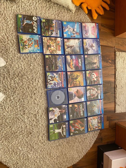 23 игри за PS4 общо или по отделно