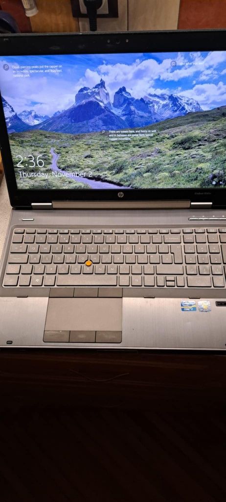 Laptop HP EliteBook 8560w i7, construit la comanda,carcasa metalica