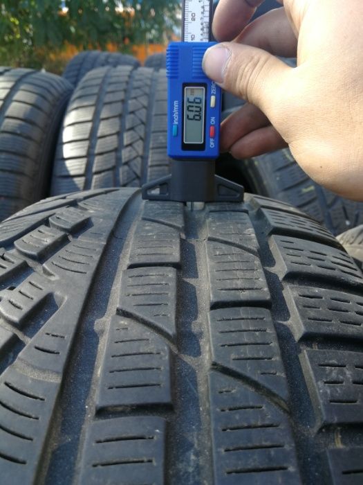 2 зимни гуми R17 225/60 Pirelli Sottozero 99H M+S Run-Flat