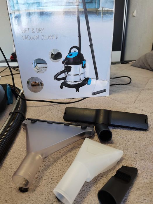 Прахосмукачка Crown wvc 1220