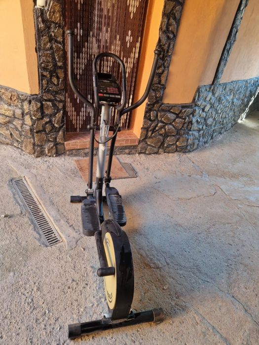 Vând Bicicleta Fitnes ENERGETICS adusa din Austria în stare buna