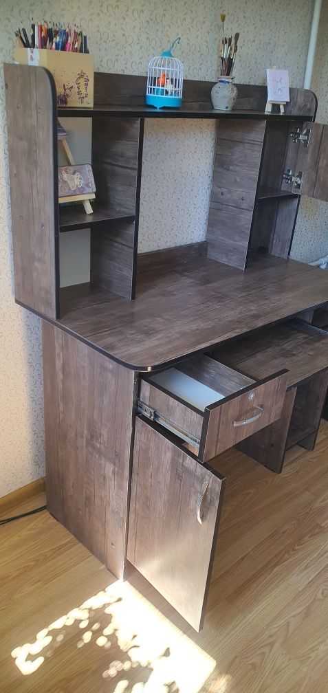 Стол компьютерный парта