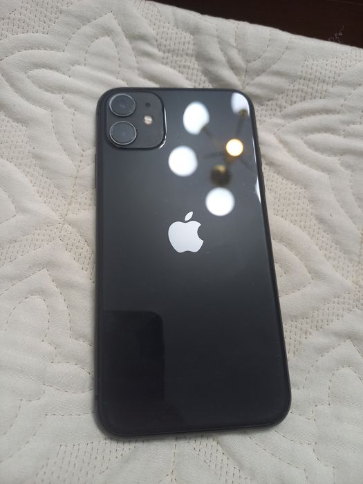 Продается айфон 11