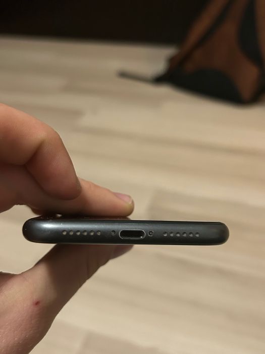 iPhone 11, 64 GB
