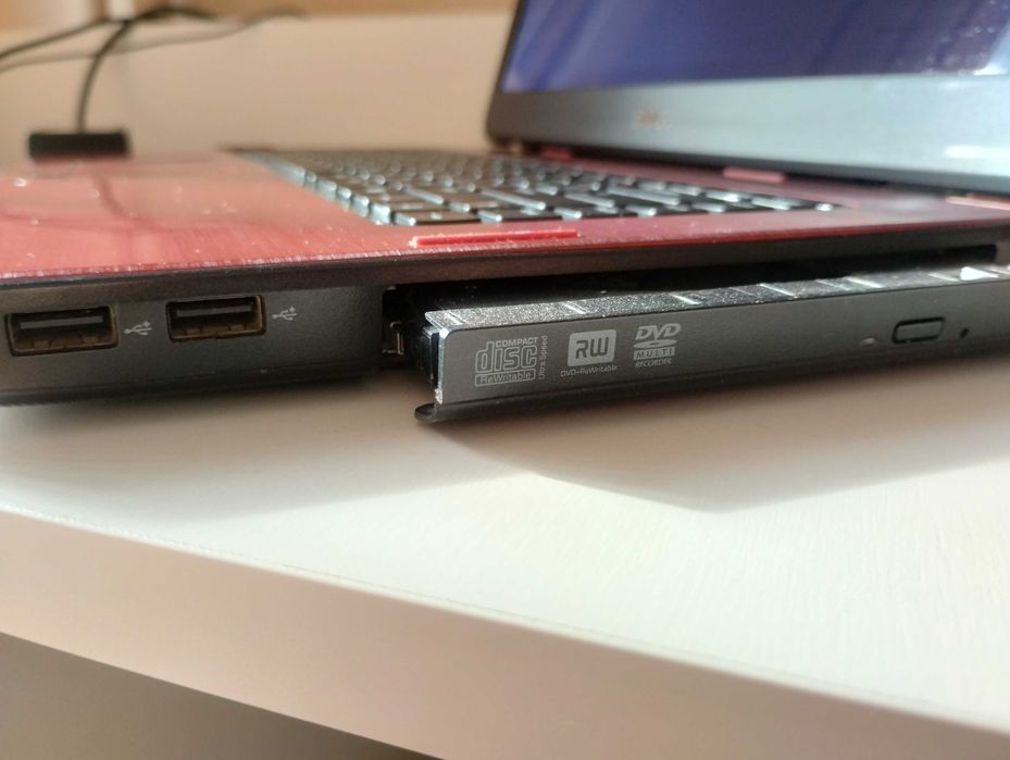 Dell Inspiron N5040
