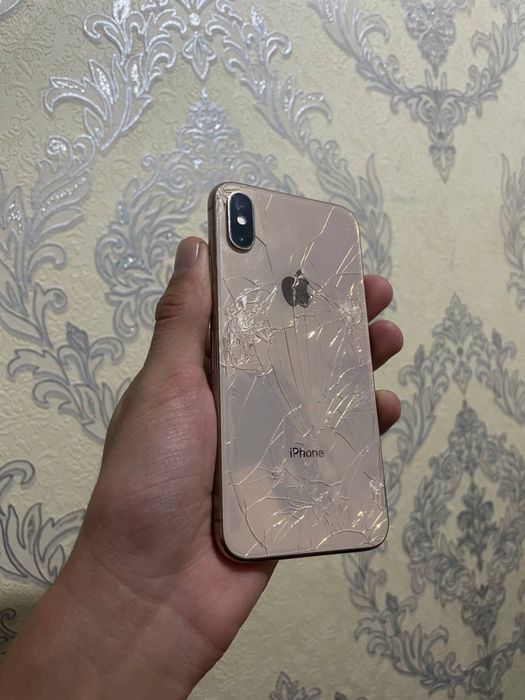 Iphone XS с гарантие