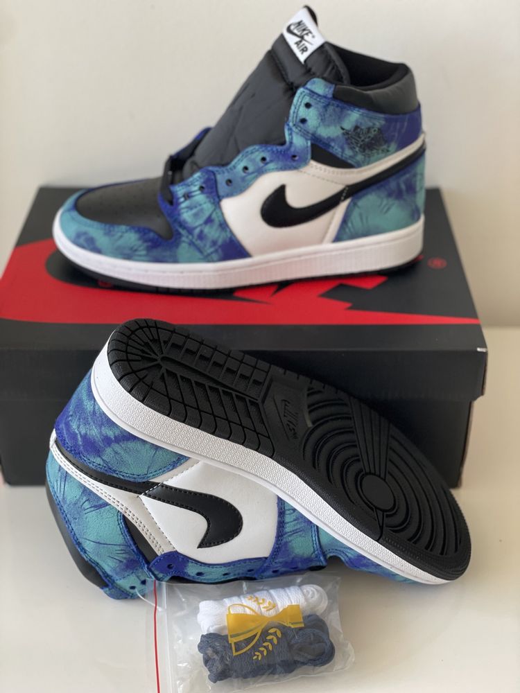 Air Jordan 1 Retro High Tie Dye Nike 4 UNC Patent Black og