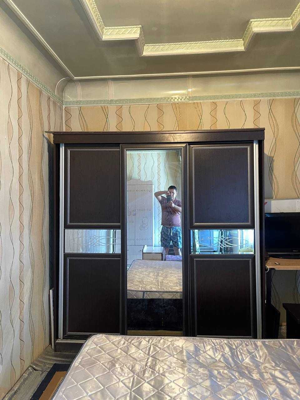 Мебел бу спальни трюмо шкаф
