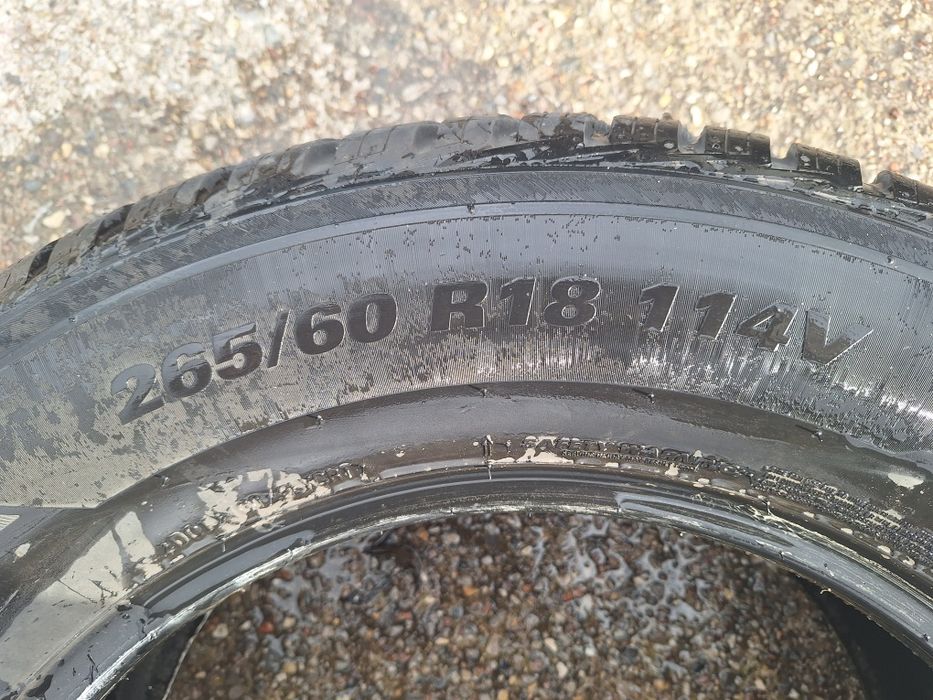 2 Броя Гуми Kumho Solus HA32 265/60 R18 114 V DOT 2322