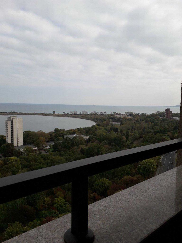 Дава се под наем Тристаен апартамент в Бургас, Зорница - 70 кв.м за 325 € - Снимка #16