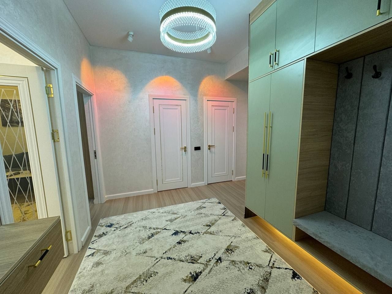 Kvartira продается 3/3/9 на ЖК Poytaht