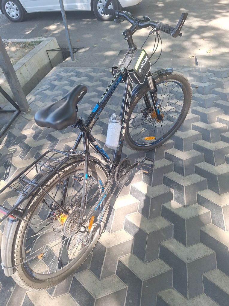 Velosiped yangi bir kun minilgan manzil chilonzor metroga yaqin joyda