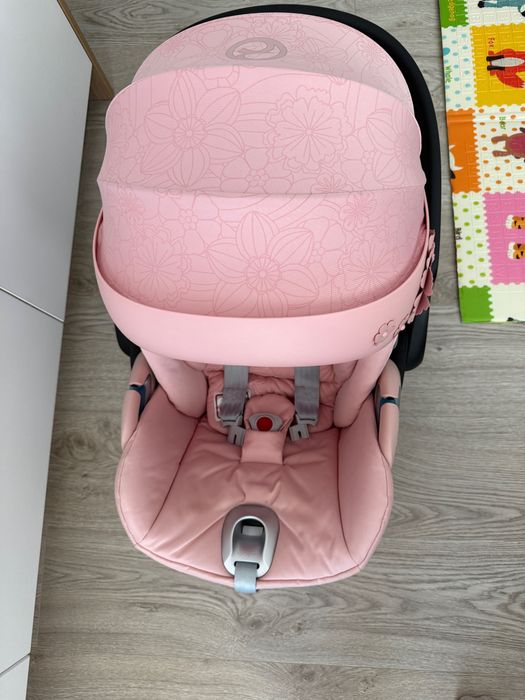 Стол за кола Cybex Cloud Z i-Size Simply Flowers Pink