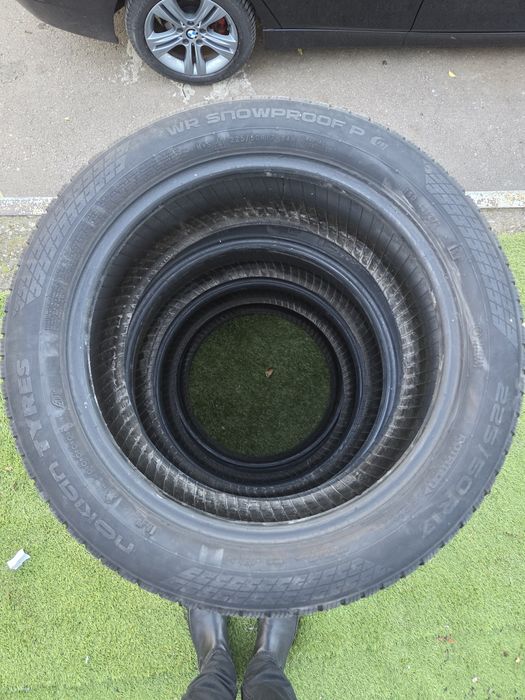 Set 4 anvelope iarnă 225/50/17