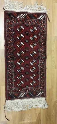 Продаются туркменские коврики. Оригинальные.