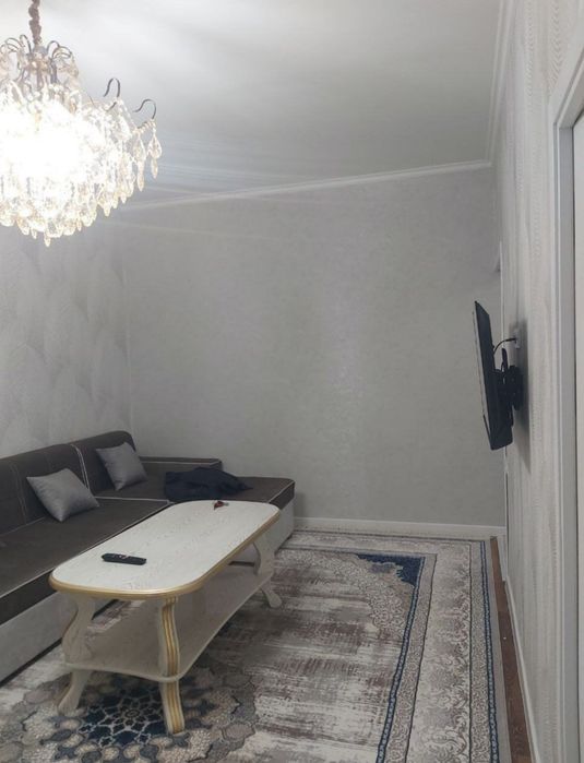 Продаётся квартира на чиланзар Ц 2*3/1/4