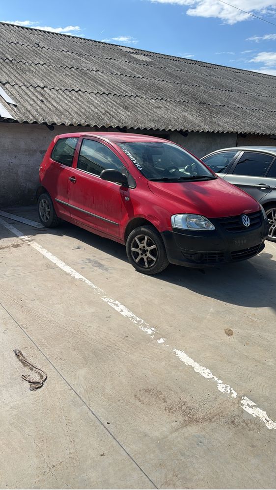 Dezmembrez Dezmembrari Piese VW fox 2008 1.2 benzina