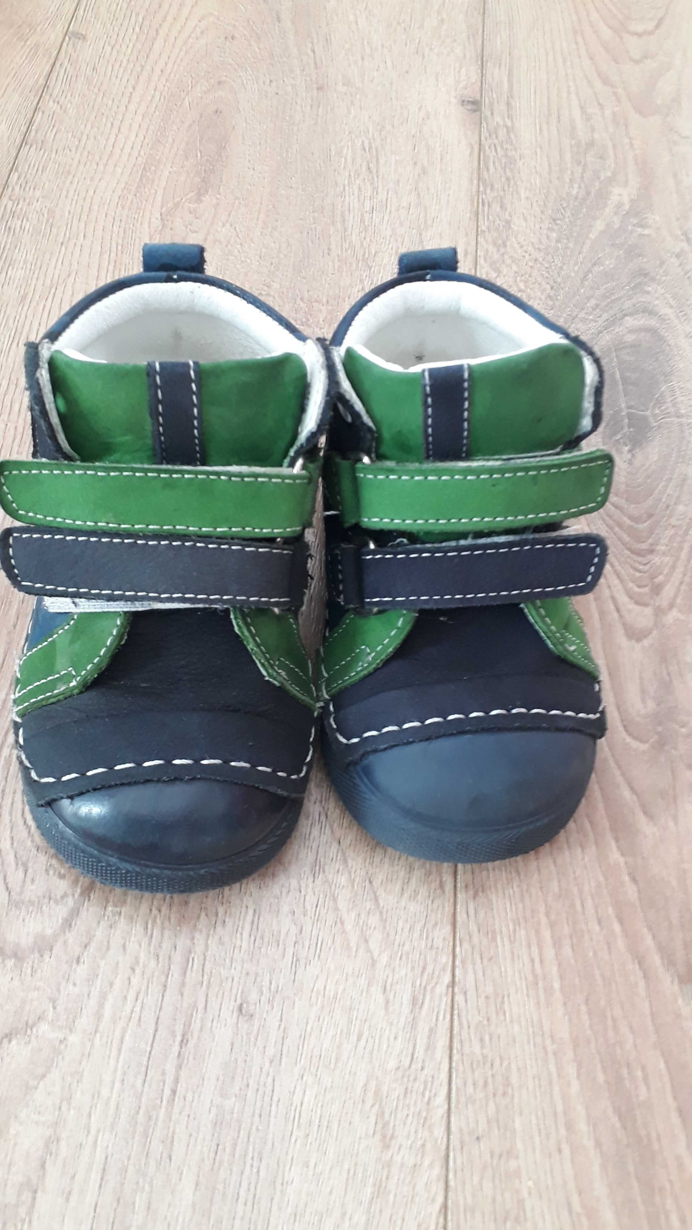 Бебешки обувки Ponki 20 номер