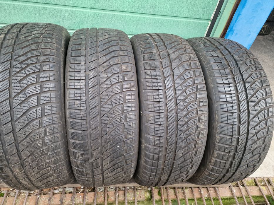Anvelope 265/60R18 marca Falken, M +S