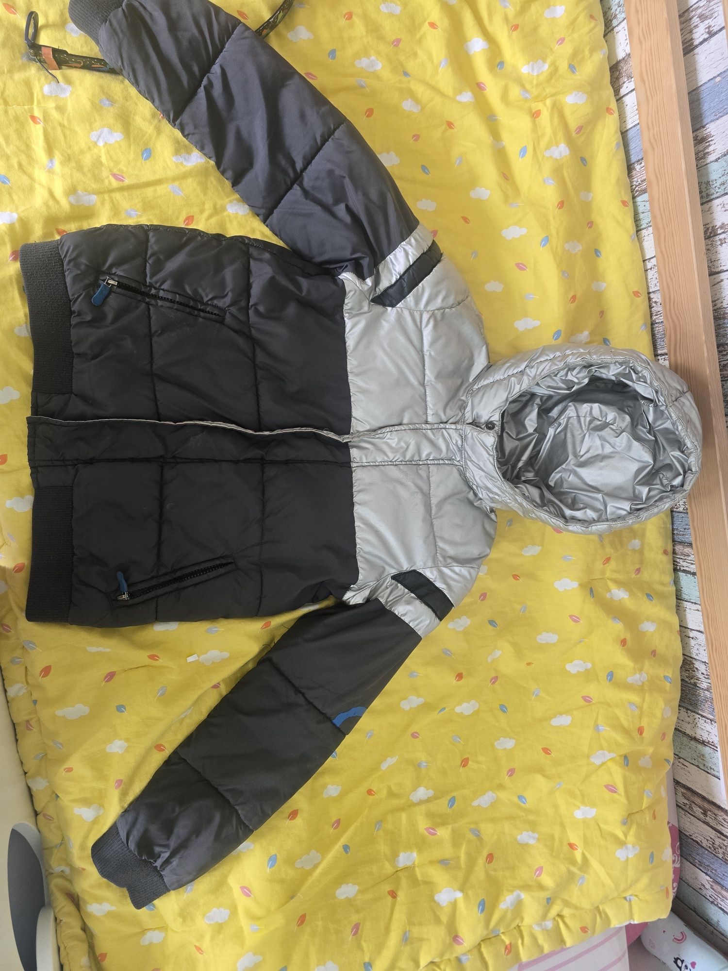 Зимно яке GUESS р-р 152