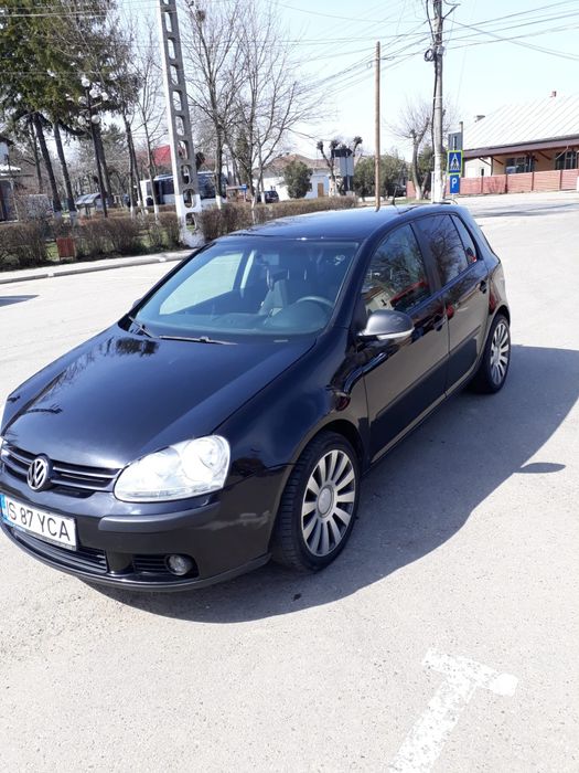 Vând golf 5 1.9 tdi