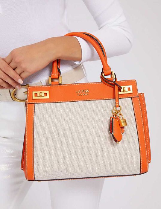 Guess оригинална страхотна дамска чанта