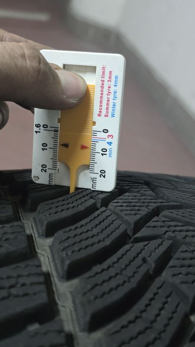 Dunlop Winter Sport 5 245/40/19 зимни гуми