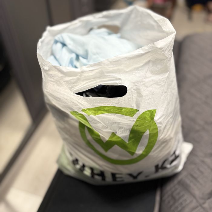 Пакет с разными вещами с размер