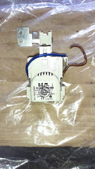 Dezmembrez Indesit IWSNE 61253