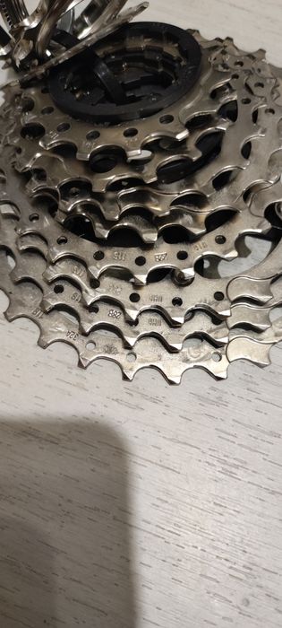 Pinioane cursiera  11 viteze 105 11-32 aproape noi