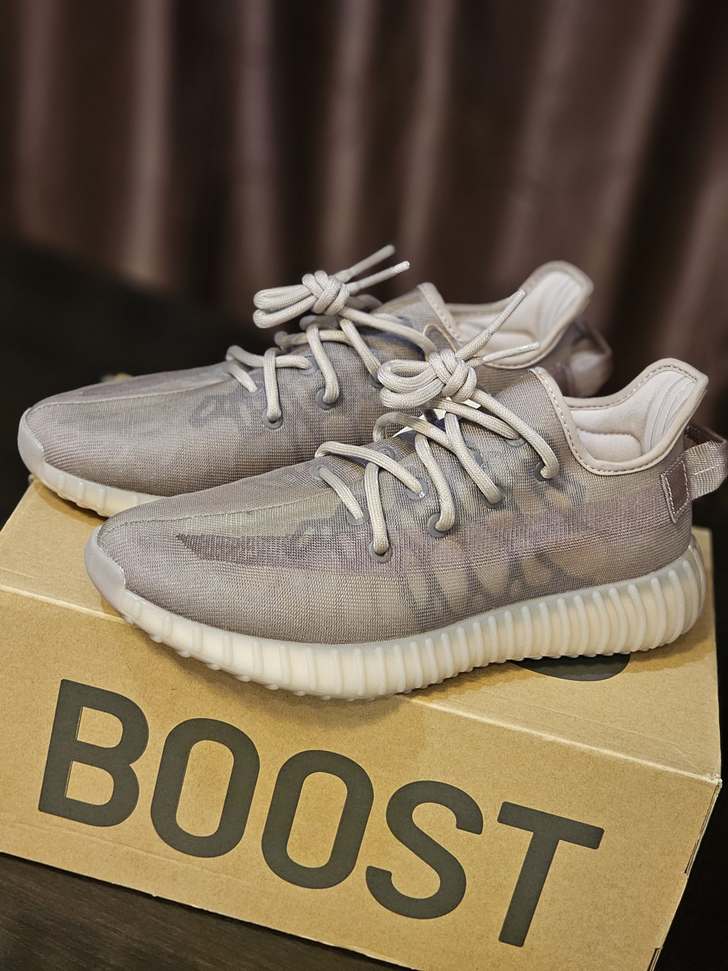 Adidas Yezzy Boost 350 V2