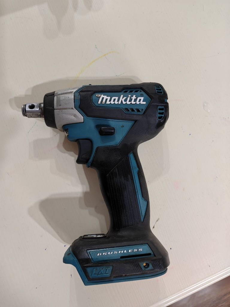 Гайкаверт Makita dtw 181