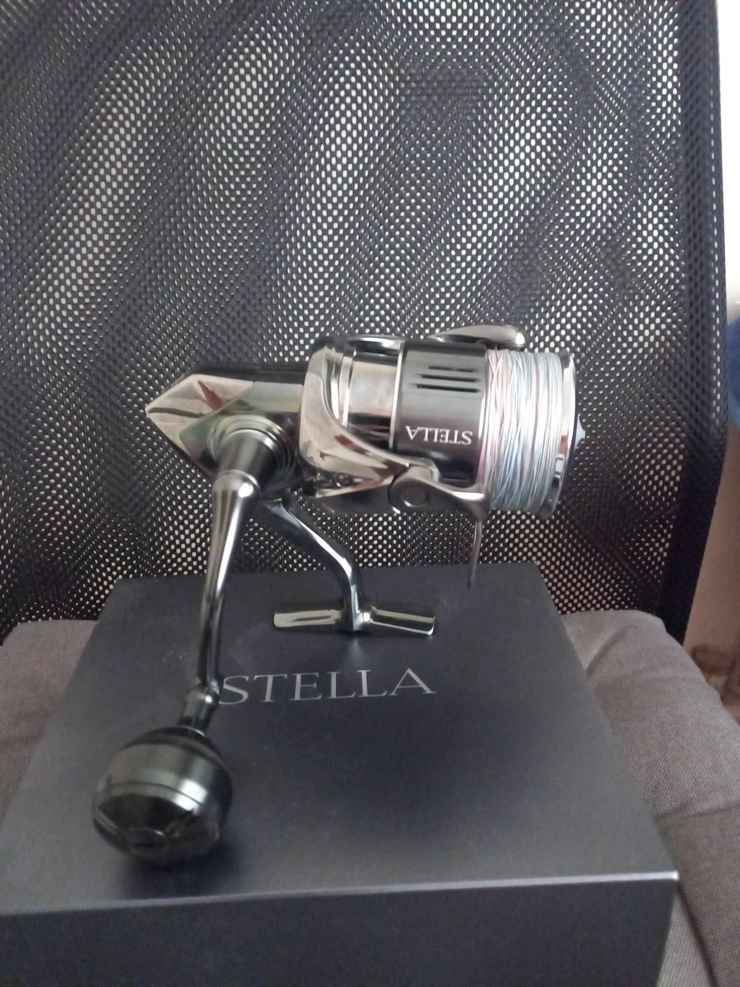 Se vinde Shimano Stella FK 4000 M