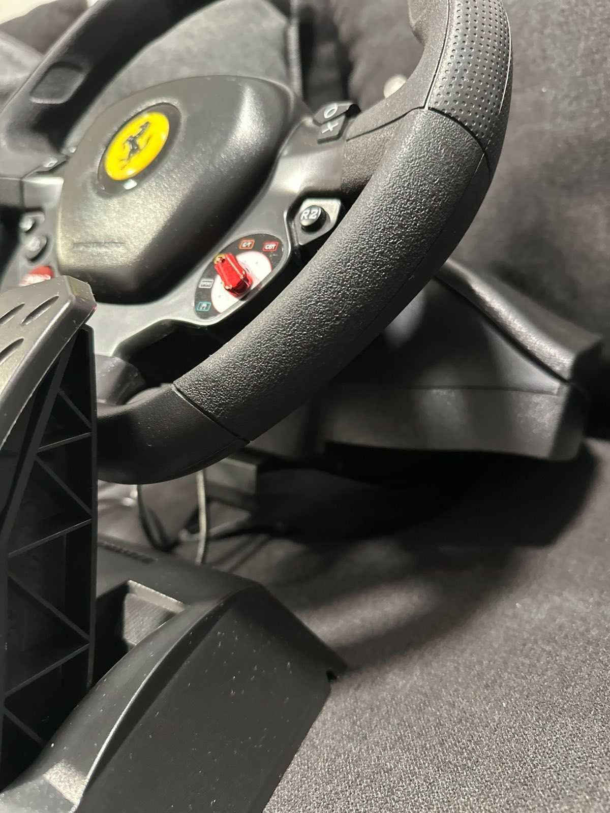 Волан thrustmaster t80 Ferrari