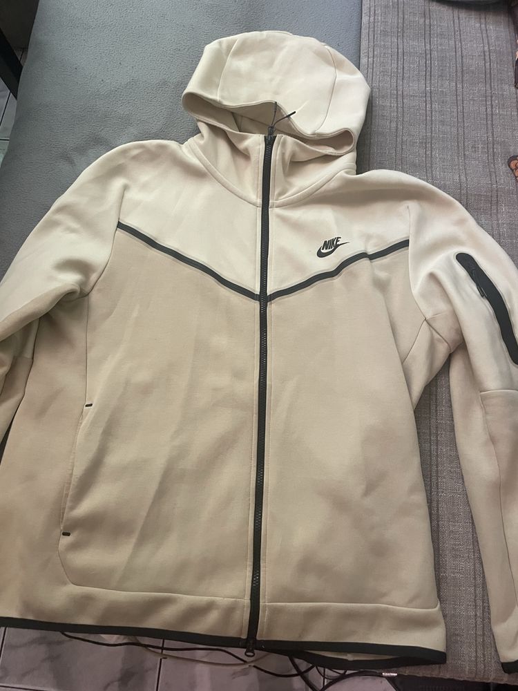Nike Tech Fleece