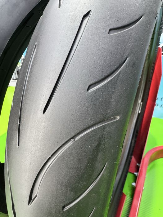 Set Anvelope Moto 120 70 17 si 160 60 17 Metzeler 2022 M9RR set116