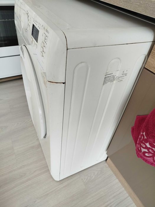 Пералня Indesit BWSA 61053 W EU, 6 кг, 1000 об/мин Клас A++, Бяла