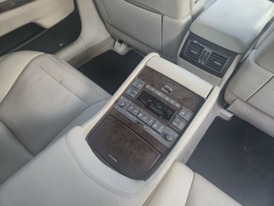 Lexus LS600HL 2009 5.0V8 volan dreapta