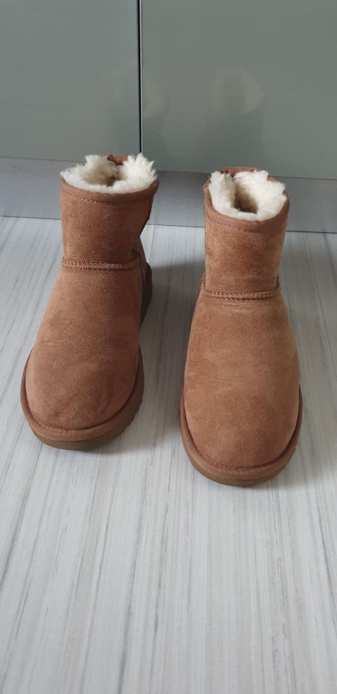UGG Classic Mini UK 3 US 5 Size 36/22см ОРИГИНАЛ! Дамски Зимни Ботуши!