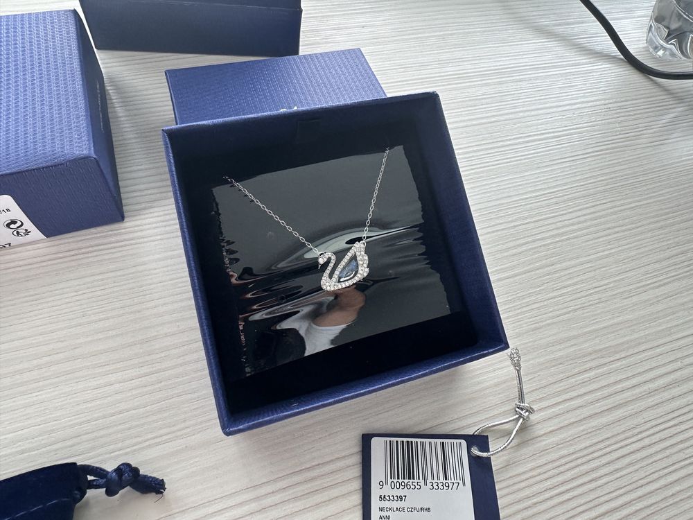 Colier Swarovski lebada Swan cu albastru