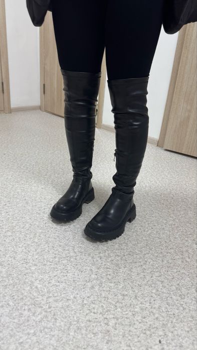 Продается ботфорды в городе Уральск