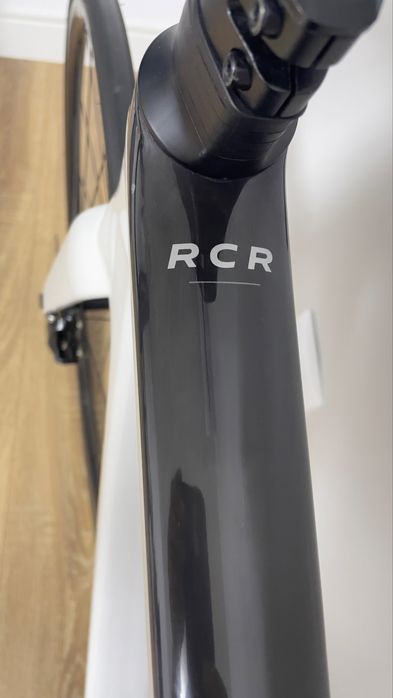 Cursiera disc Van Rysel RCR sram axs