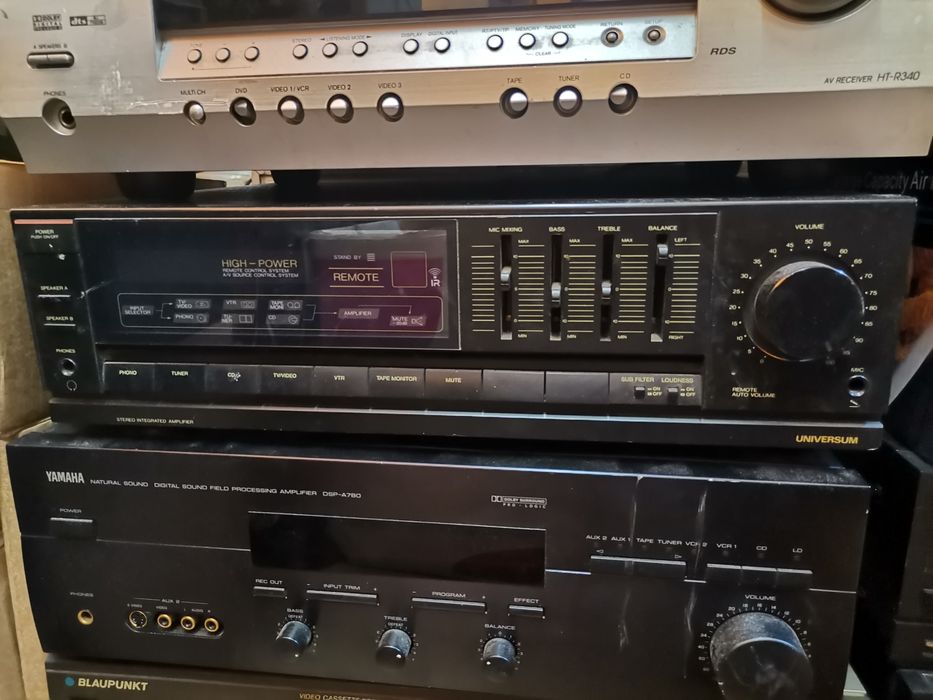 Amplificator universum pt piese