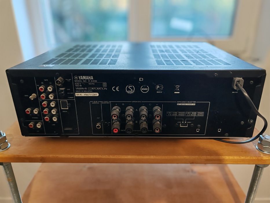 Amplificator Yamaha R-S300