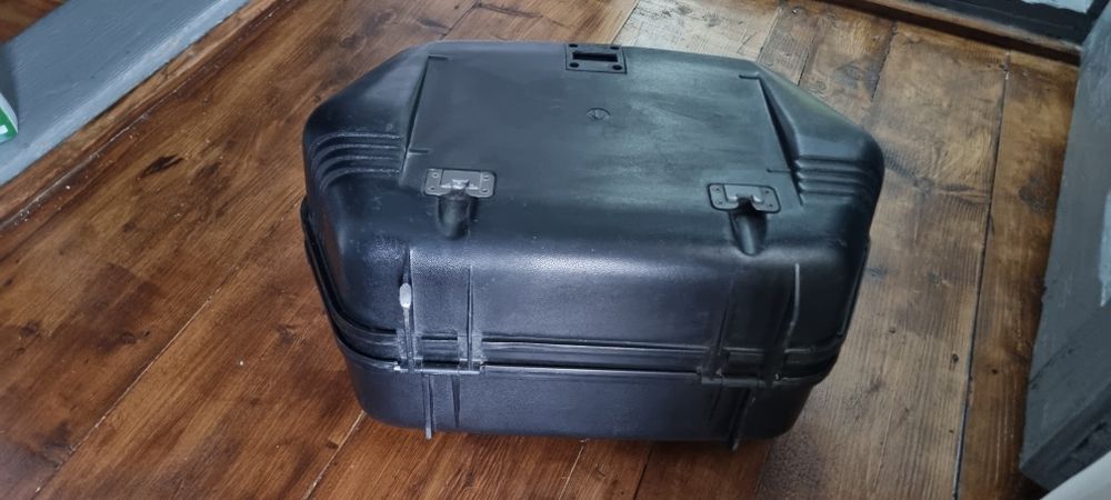 Cutie portbagaj moto topcase