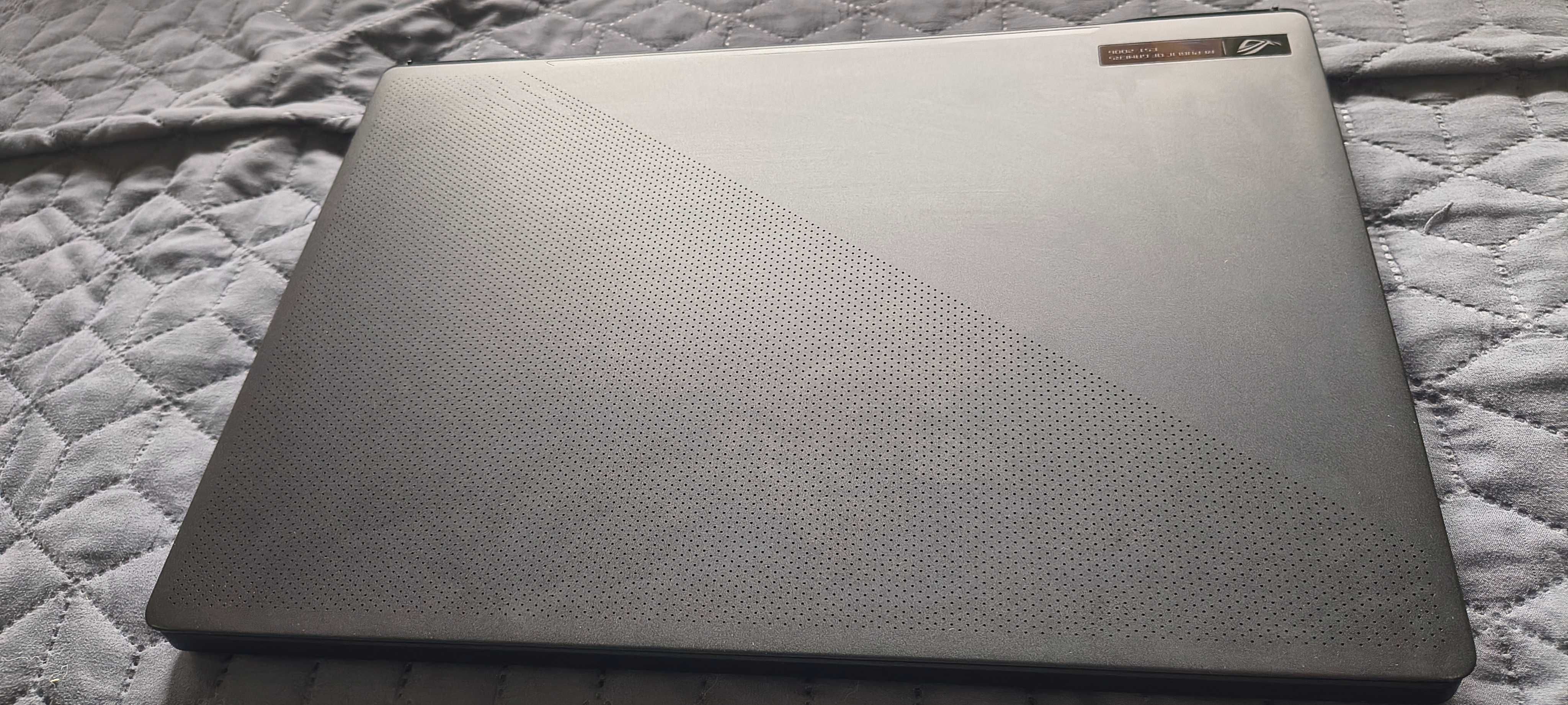 ASUS ROG Zephyrus M16 GU603ZE  i7-12700H, RAM 24GB, 1TB / RTX 3050 Ti